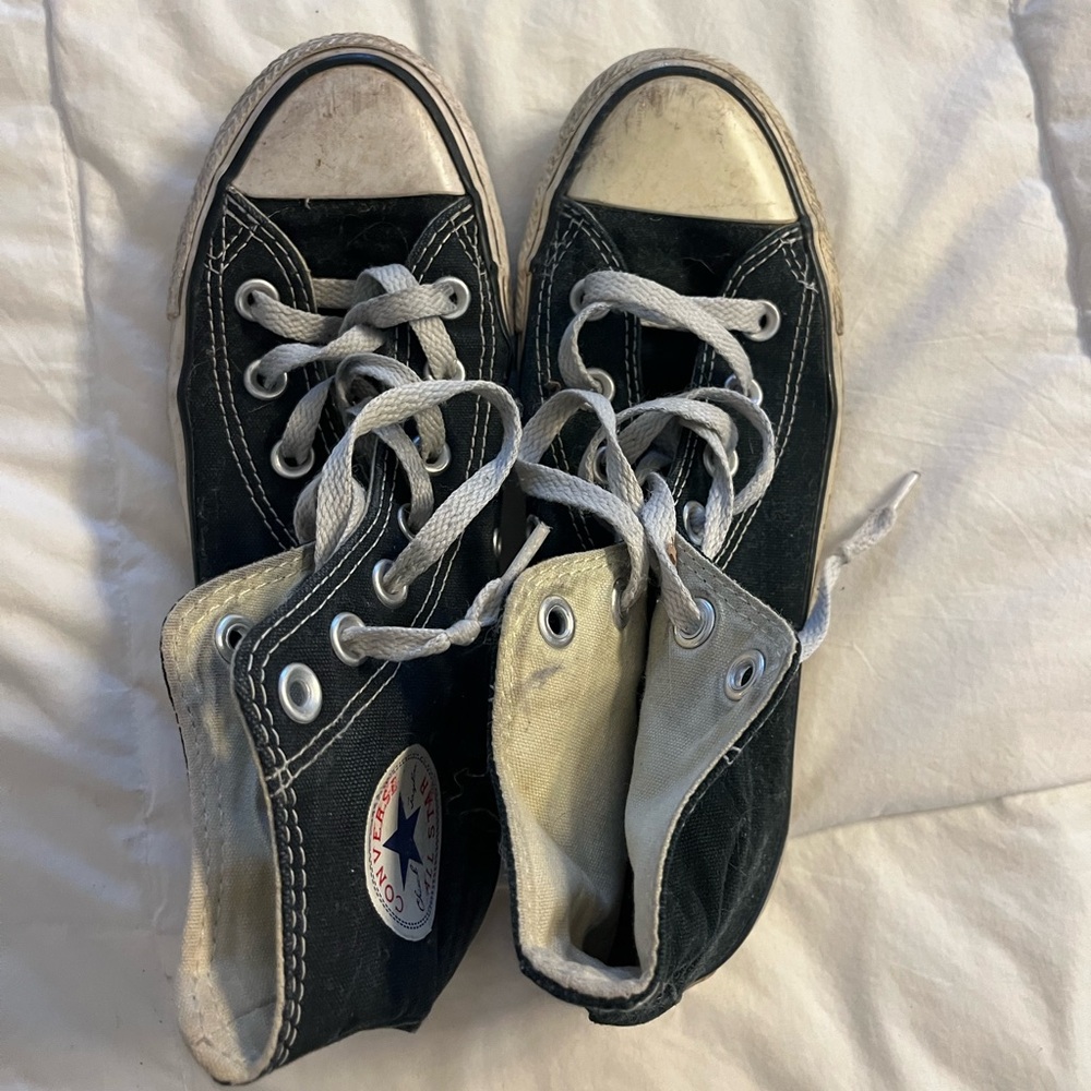Converse High-Top Sneakers Size 6